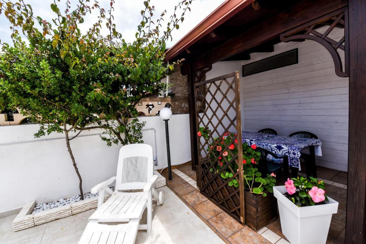 B&B Macchia Mediterranea San Pietro in Bevagna Kültér fotó