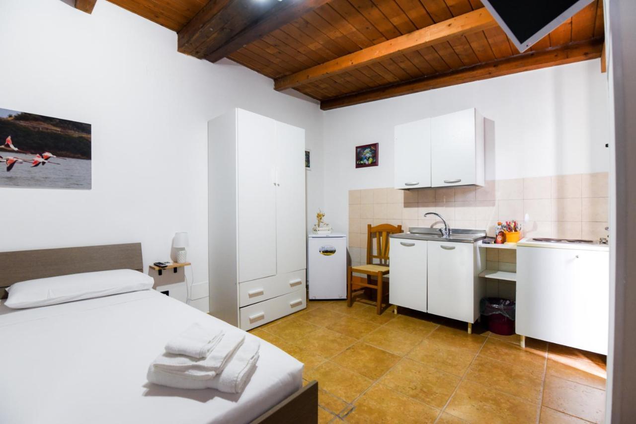B&B Macchia Mediterranea San Pietro in Bevagna Kültér fotó